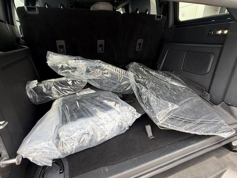 Certified 2022 Ford Bronco Outer Banks w/ Sasquatch Package AWD/4WD image 18