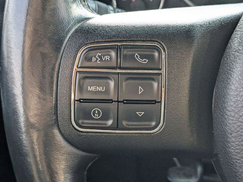 Used 2013 Jeep Wrangler Sport AWD/4WD image 16