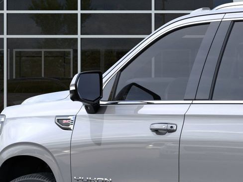New 2026 GMC Yukon XL Elevation image 36