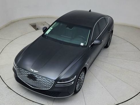 Used 2024 Genesis G80 image 77