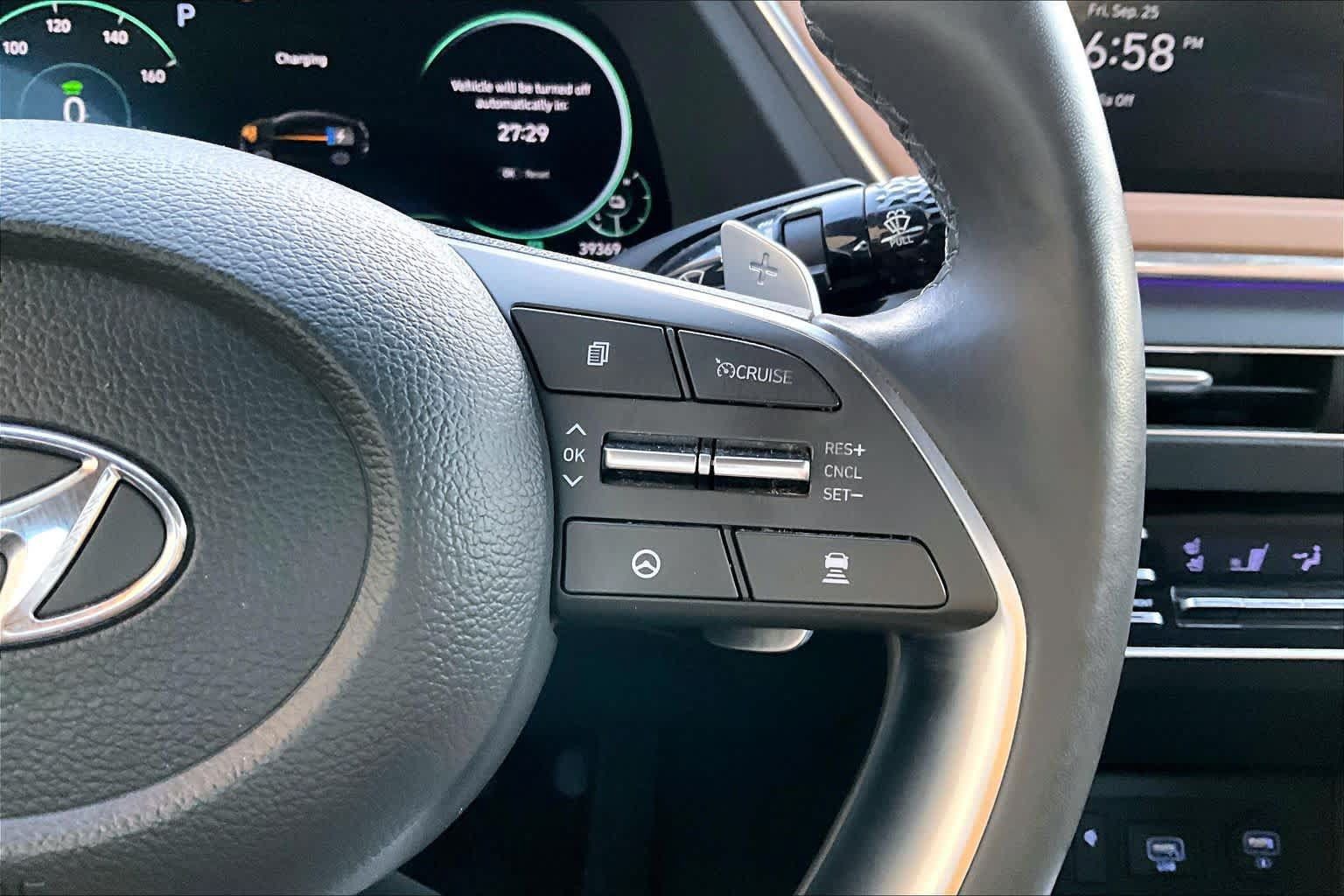 Used 2021 Hyundai Sonata Limited FWD image 21