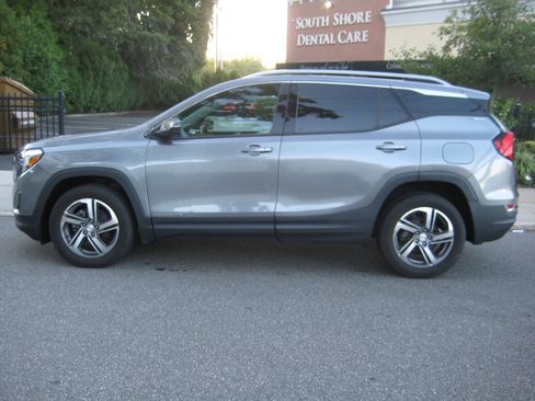 Used 2020 GMC Terrain SLT w/ Preferred Package AWD/4WD image 5