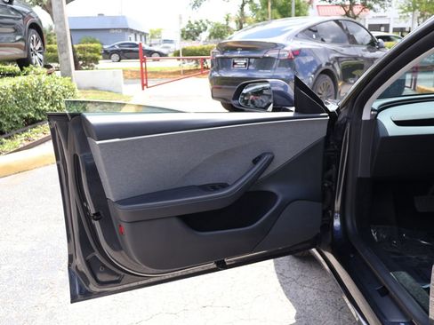 Used 2025 Tesla Model 3 Long Range RWD image 25