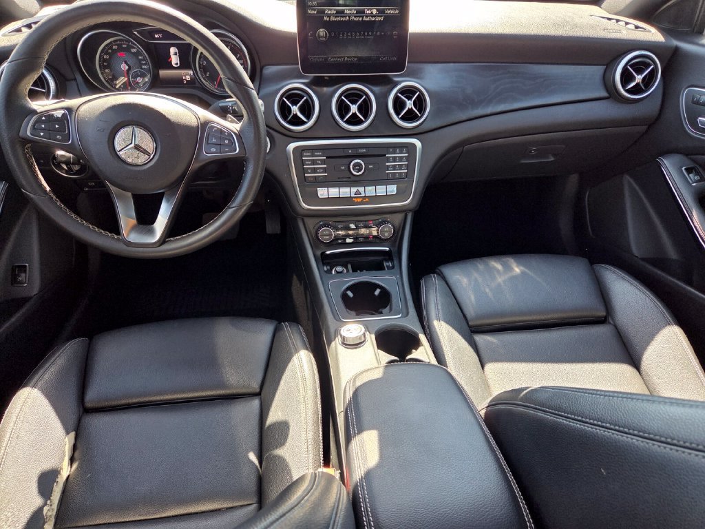 Used 2018 Mercedes-Benz CLA 250 4MATIC image 9