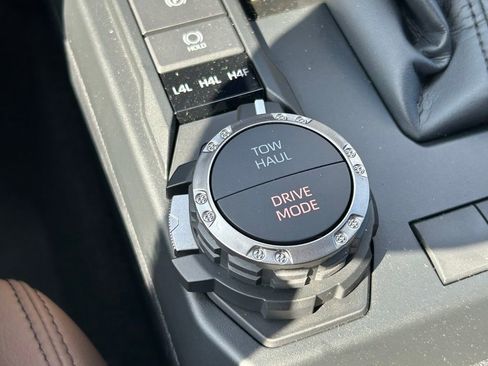 New 2026 Toyota 4Runner Limited image 33