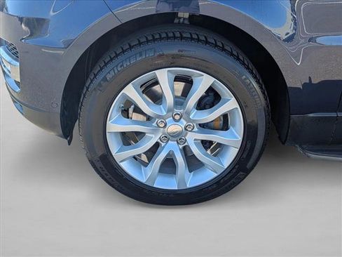 Used 2014 Land Rover Range Rover Sport HSE image 23