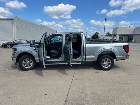 Used 2024 Ford F150 XLT w/ Tow/Haul Package AWD/4WD image 4