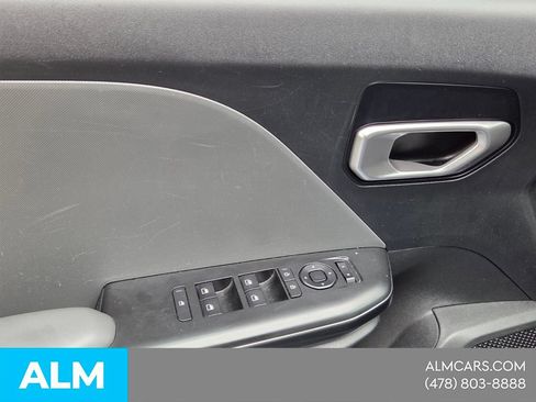 Used 2025 Kia K4 FWD image 24