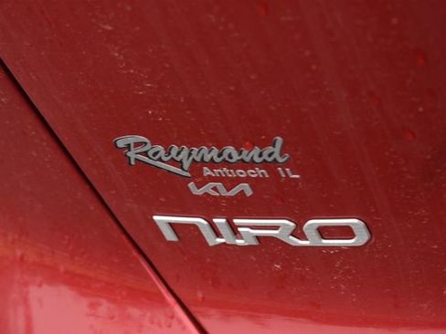 New 2026 Kia Niro EX image 16