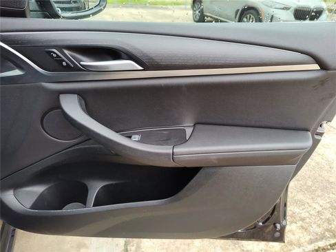 Used 2024 BMW X3 xDrive30i image 25