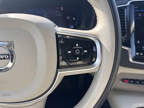 Used 2024 Volvo XC90 B6 Plus w/ Protection Package Premier image 19
