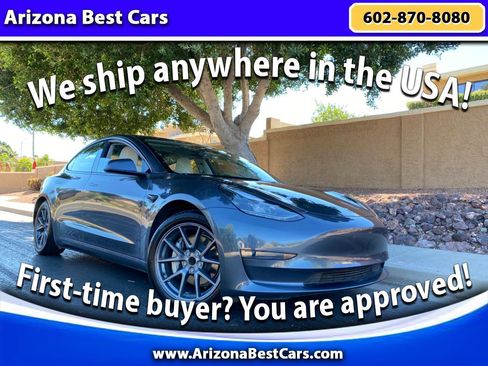 Used 2023 Tesla Model 3 Standard Range image 1