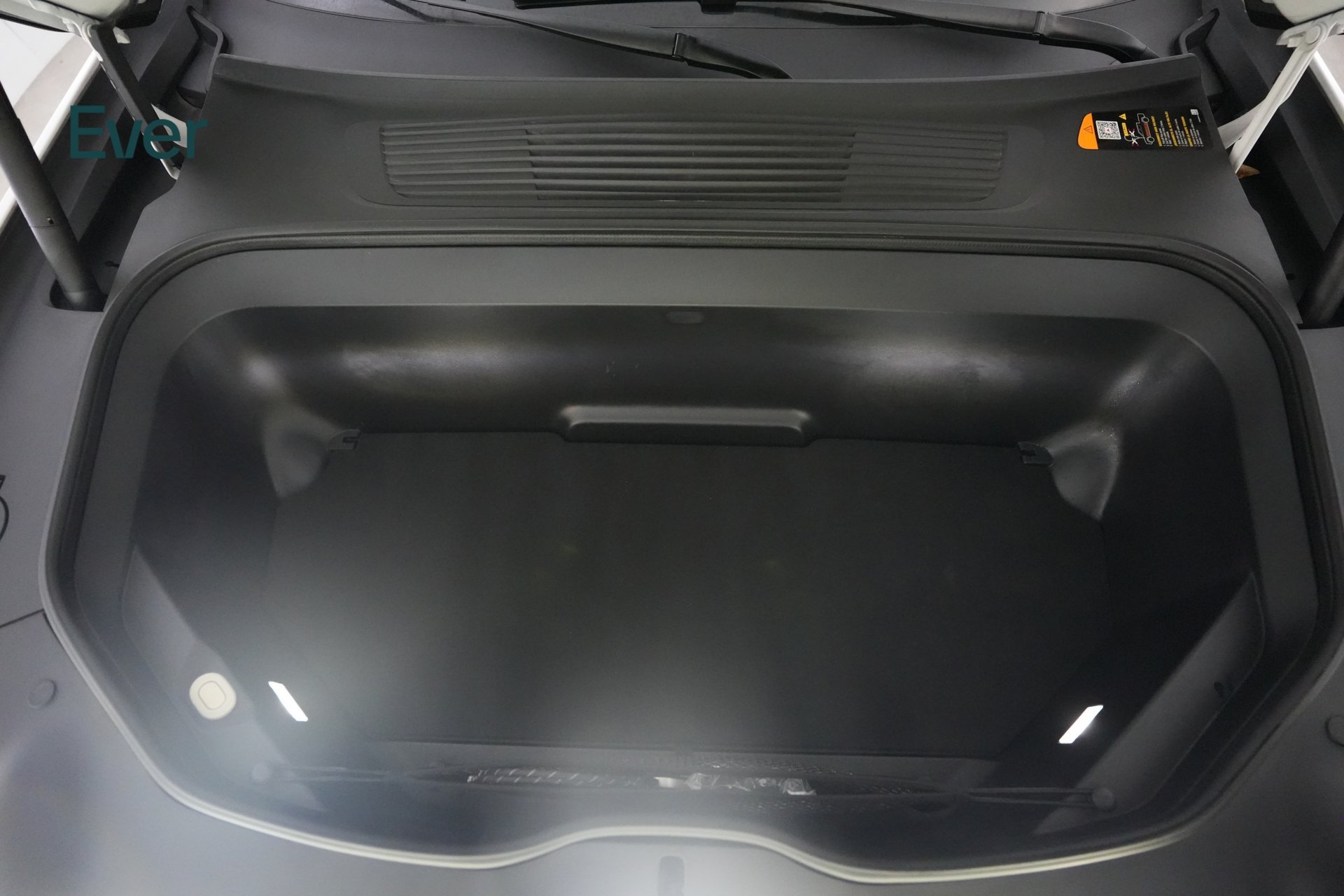 Used 2023 Rivian R1T Adventure Quad AWD/4WD image 29