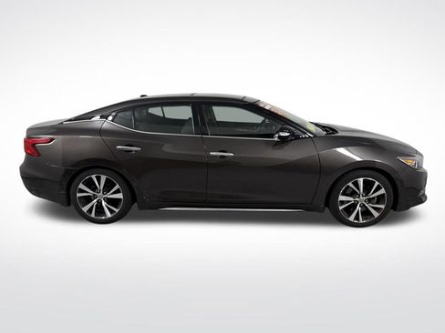 Used 2016 Nissan Maxima 3.5 SL image 2