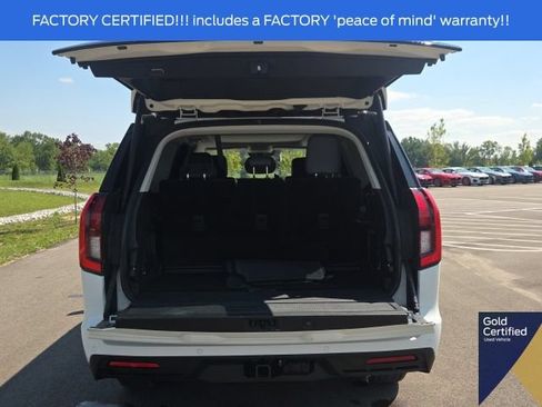 Used 2025 Ford Expedition Active AWD/4WD image 13