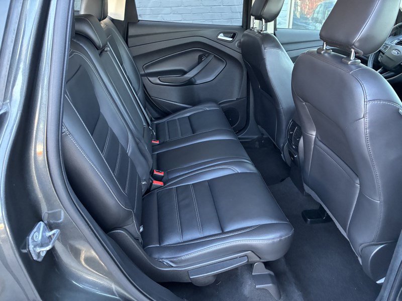 Used 2019 Ford Escape Titanium AWD/4WD image 19