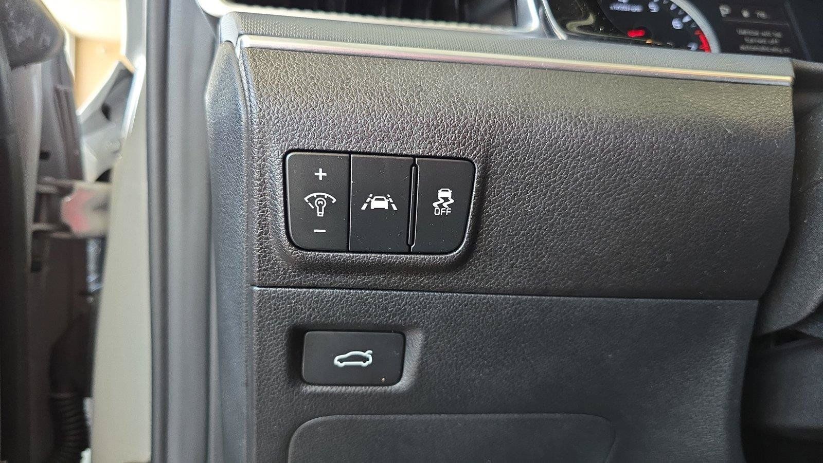 Used 2023 Kia K5 GT-Line FWD image 25