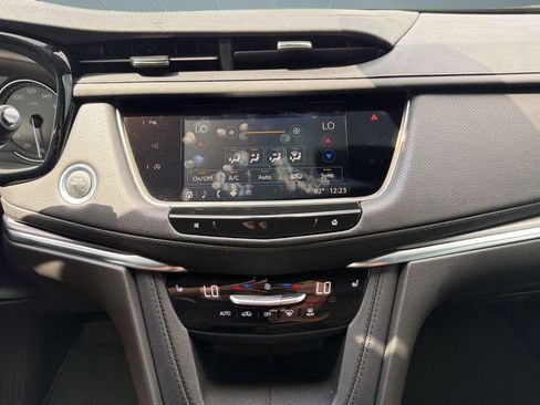 Certified 2024 Cadillac XT5 Luxury image 26