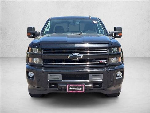 Used 2016 Chevrolet Silverado 2500 LT w/ Midnight Edition AWD/4WD image 2