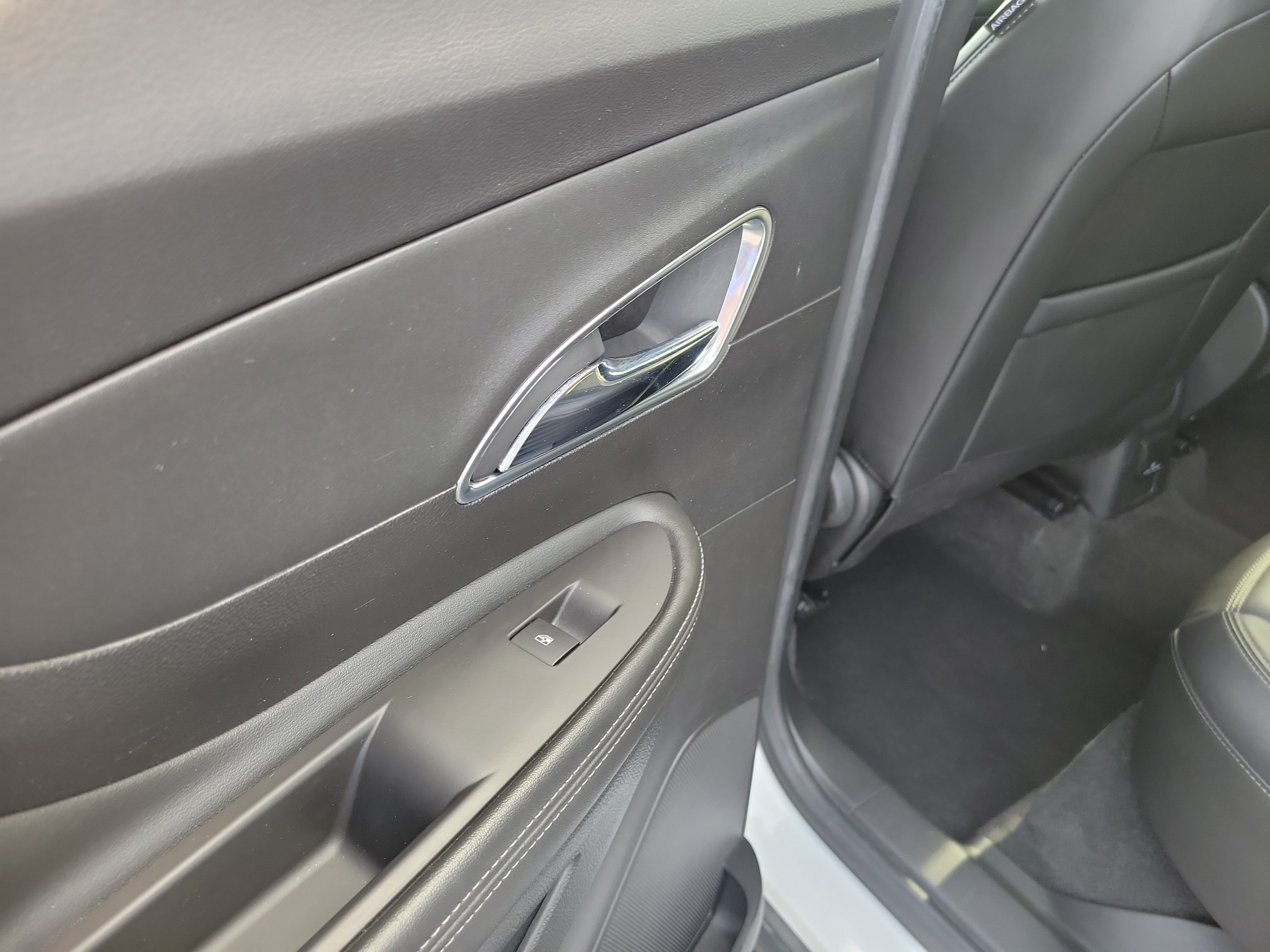 Used 2016 Buick Encore Leather FWD image 13