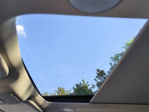 Used 2024 Ford F150 Platinum w/ Equipment Group 703A Plus image 20