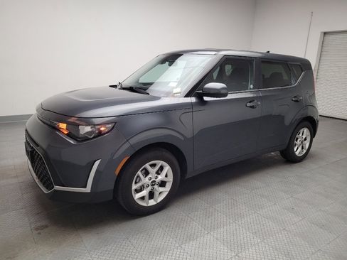Used 2024 Kia Soul LX w/ Option Group 015 image 2