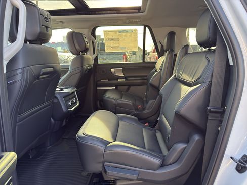New 2026 Ford Expedition Max Platinum AWD/4WD image 23