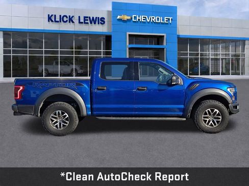 Used 2018 Ford F150 Raptor w/ Exterior Graphics Package image 9