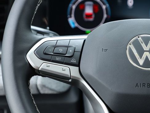 New 2026 Volkswagen Tiguan S image 58