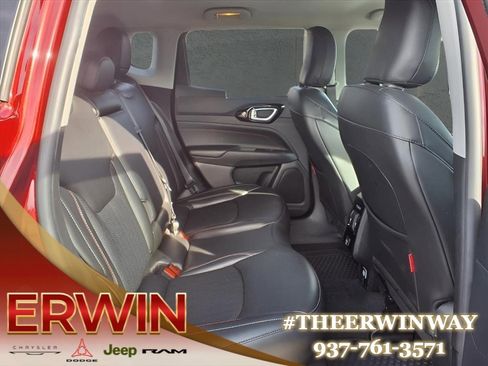 Certified 2022 Jeep Compass Trailhawk AWD/4WD image 13