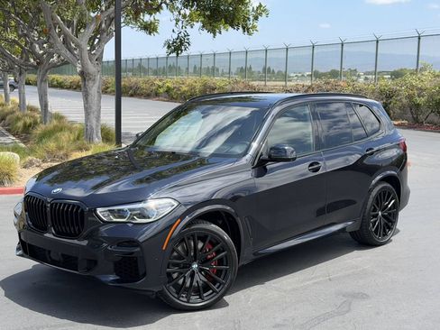 Used 2022 BMW X5 M50i w/ Executive Package AWD/4WD image 6