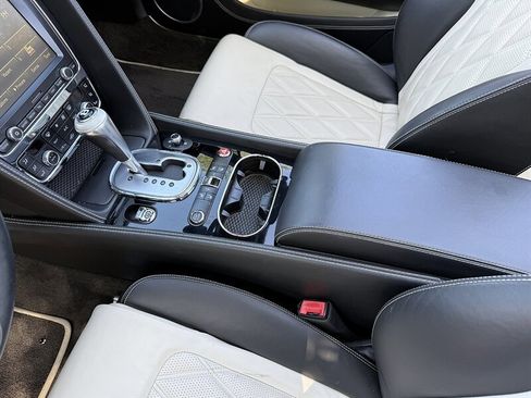 Used 2014 Bentley Continental GT V8 S image 35