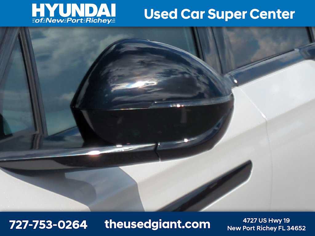 Used 2024 Lincoln Nautilus Reserve w/ Equipment Group 202A AWD/4WD image 11