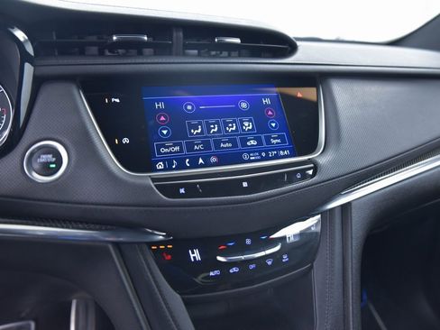 Used 2021 Cadillac XT5 Sportv w/ LPO, Floor Liner Package image 20