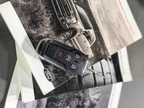 Used 2020 Ford F250 XLT w/ XLT Premium Package image 44