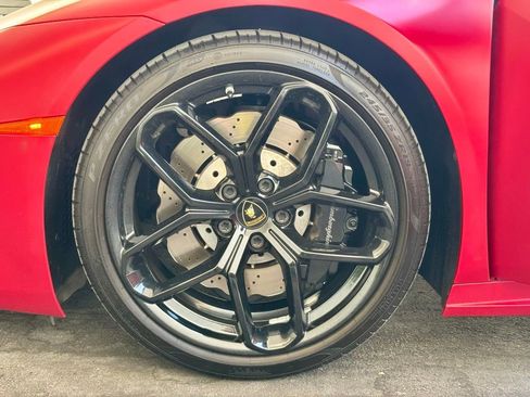 Used 2016 Lamborghini Huracan LP 580-2 RWD image 15
