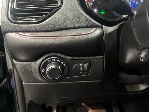 Used 2024 Dodge Durango GT image 15