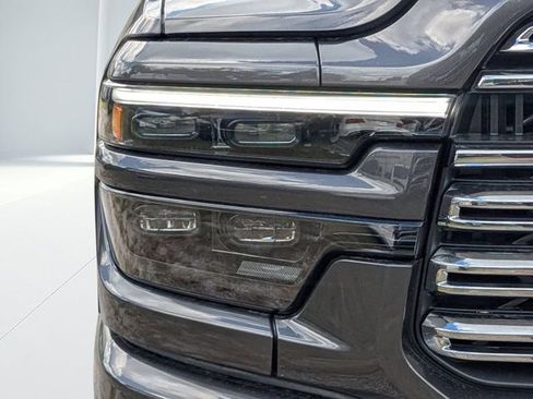 New 2026 RAM 3500 Laramie AWD/4WD image 9
