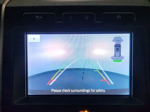 Used 2021 Ford Expedition Limited image 18