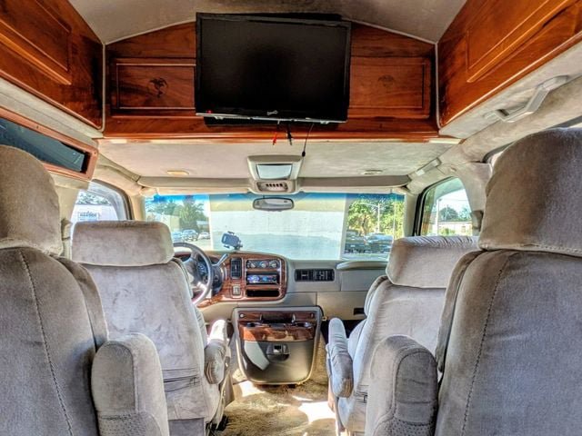 Used 1999 Chevrolet Express 1500 w/ Convenience Pkg RWD image 11
