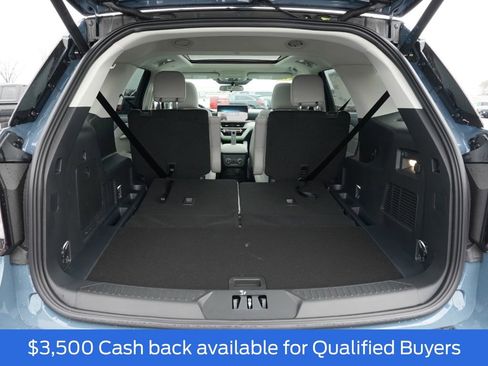 New 2026 Ford Explorer Active w/ Active Comfort Package image 32