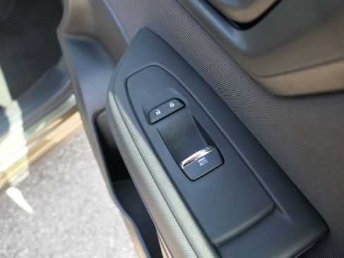 Used 2026 Subaru Forester Premium AWD/4WD image 25