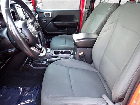 Used 2018 Jeep Wrangler Unlimited Sport S AWD/4WD image 11