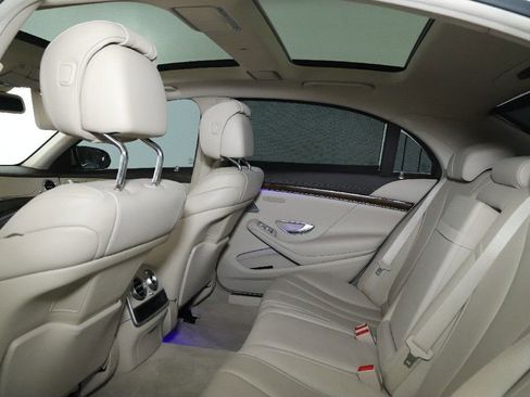 Used 2015 Mercedes-Benz S 550 4MATIC Sedan image 27