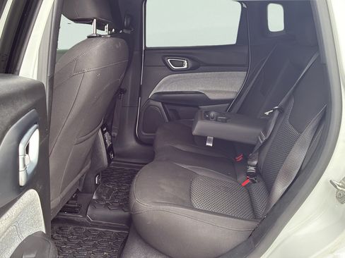 Used 2023 Jeep Compass Sport AWD/4WD image 25