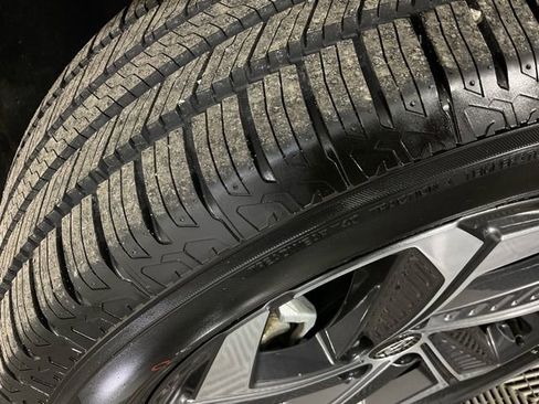 Used 2023 Hyundai Tucson Limited image 41