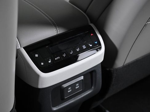 New 2026 INFINITI QX60 Luxe image 21