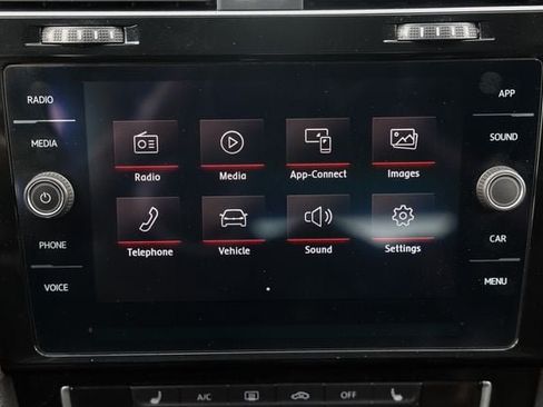 Used 2019 Volkswagen GTI SE FWD image 35