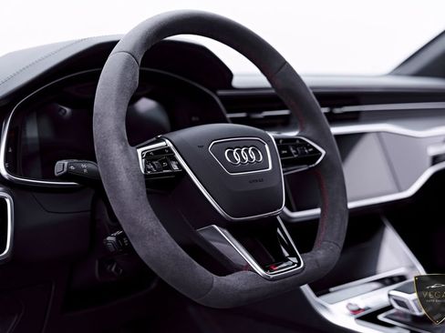 Used 2024 Audi RS 7 Performance AWD/4WD image 55