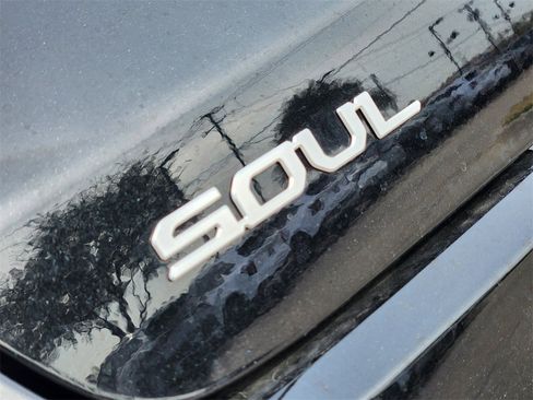 New 2025 Kia Soul EX image 8